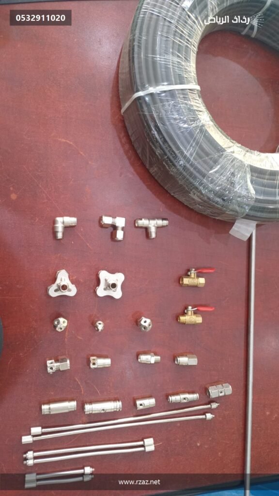 قطع ووصلات ومحابس نحاسية وأنابيب أنظمة الضباب